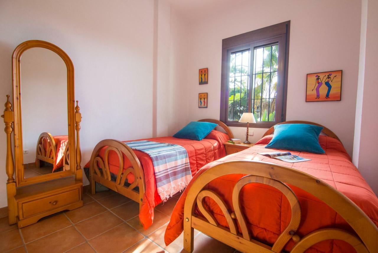 Casas Los 4 Soles ลอสกาญอสเดเมกา ภายนอก รูปภาพ